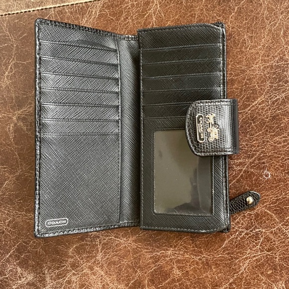 Coach Wallet - Picture 3 of 3